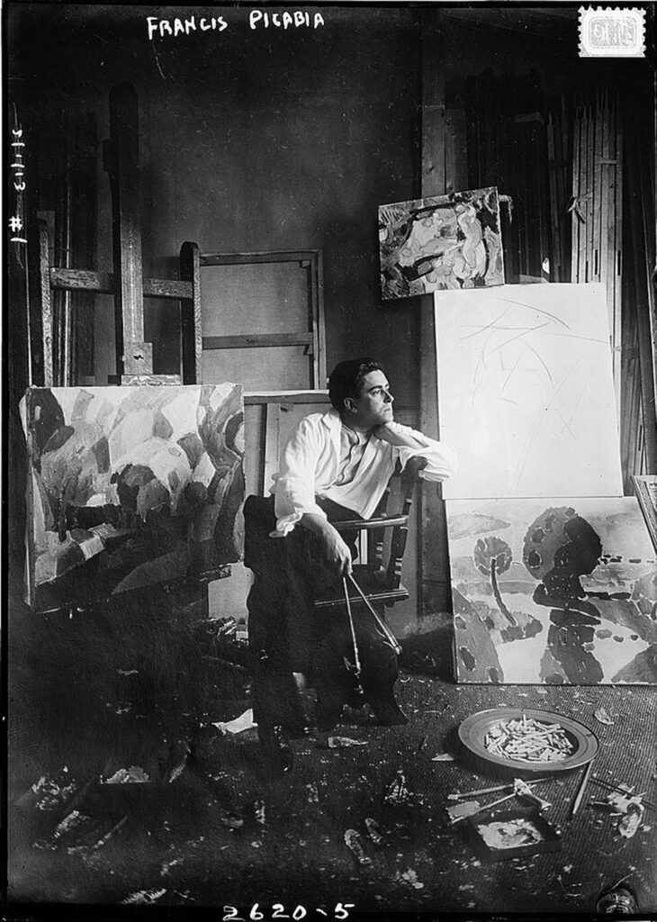 Francis Picabia dans son studio, v. 1910–15, Bain News Service photograph collection, Library of Congress Prints and Photographs Division, Washington